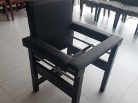 法院审判椅